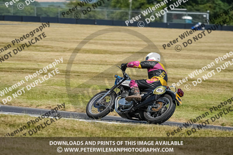 cadwell park;cadwell park photographs;cadwell trackday photographs;enduro digital images;event digital images;eventdigitalimages;peter wileman photography;racing digital images;trackday digital images;trackday photos
